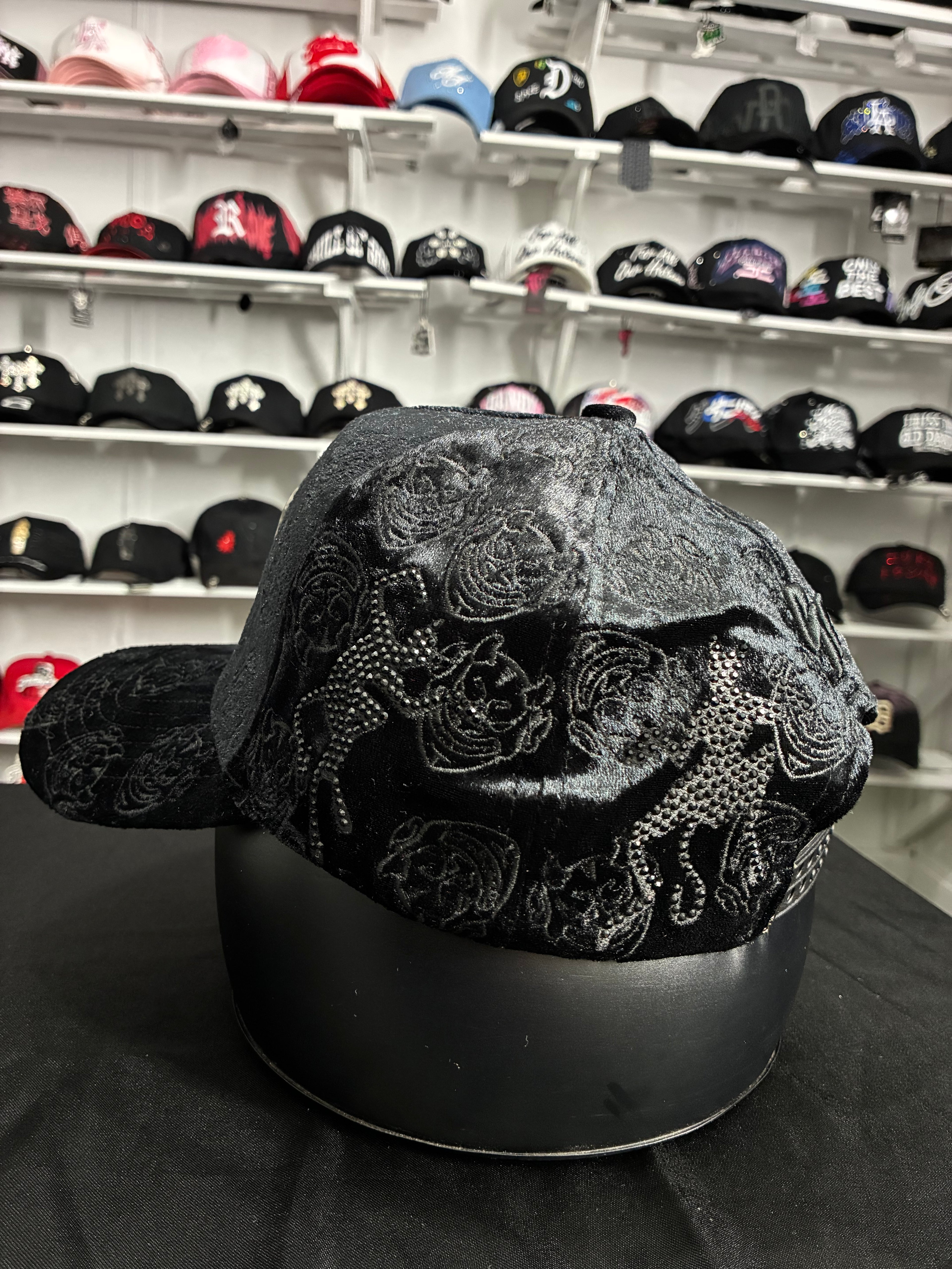 Chucky Hats modelo "El Diablo