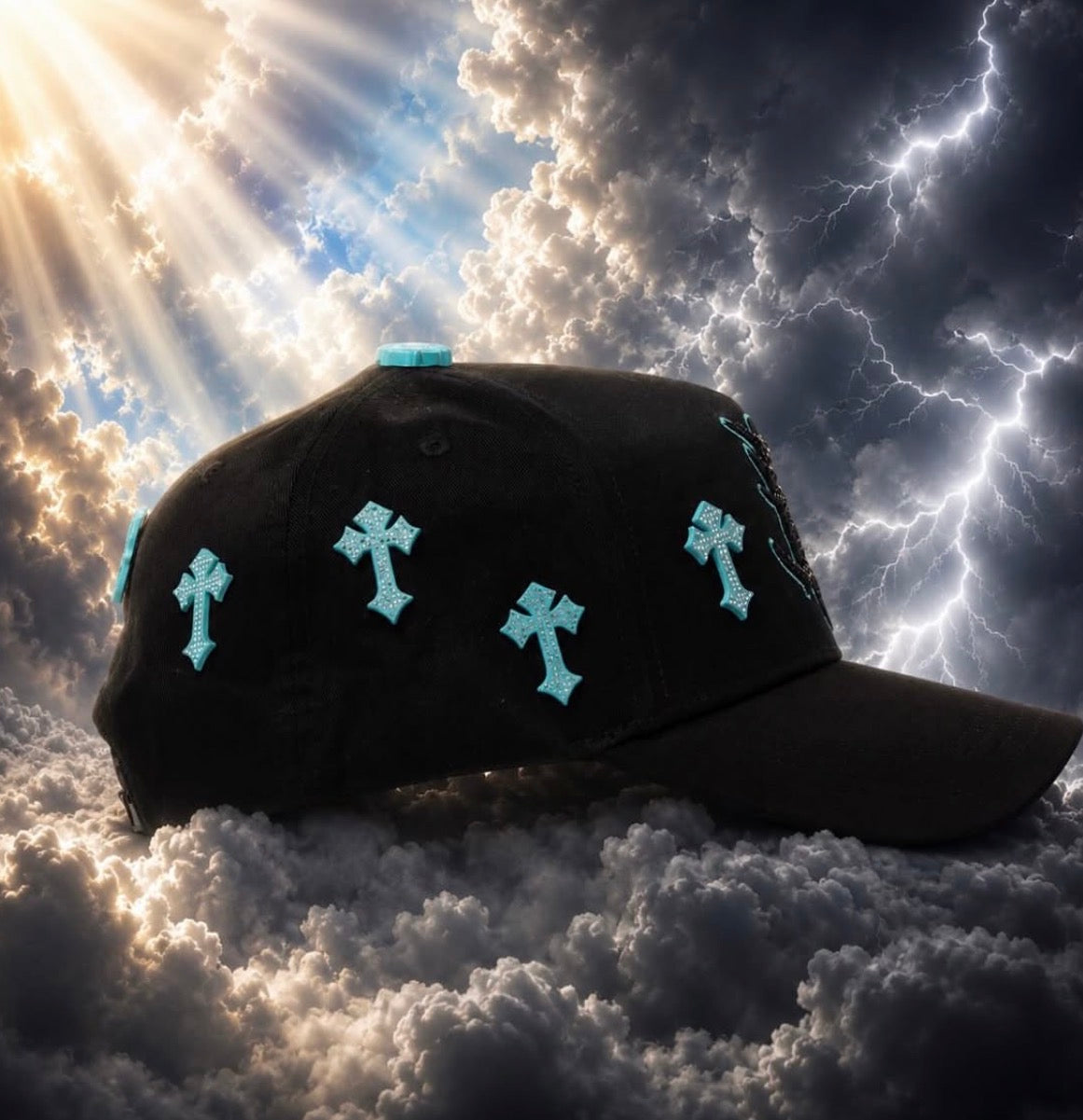 01) Barbas Hats modelo "Heaven"