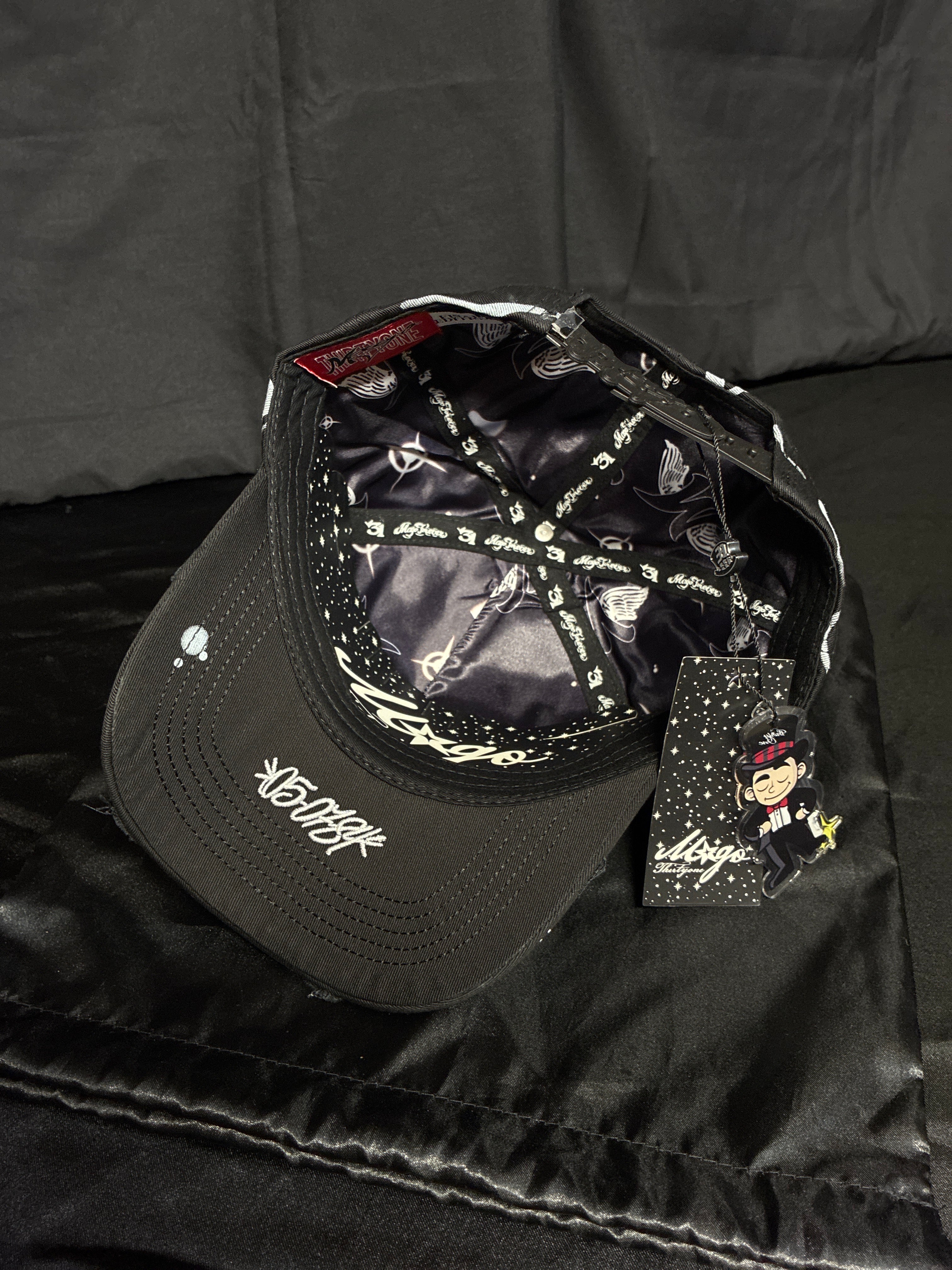 Forever 31hats x El Mago