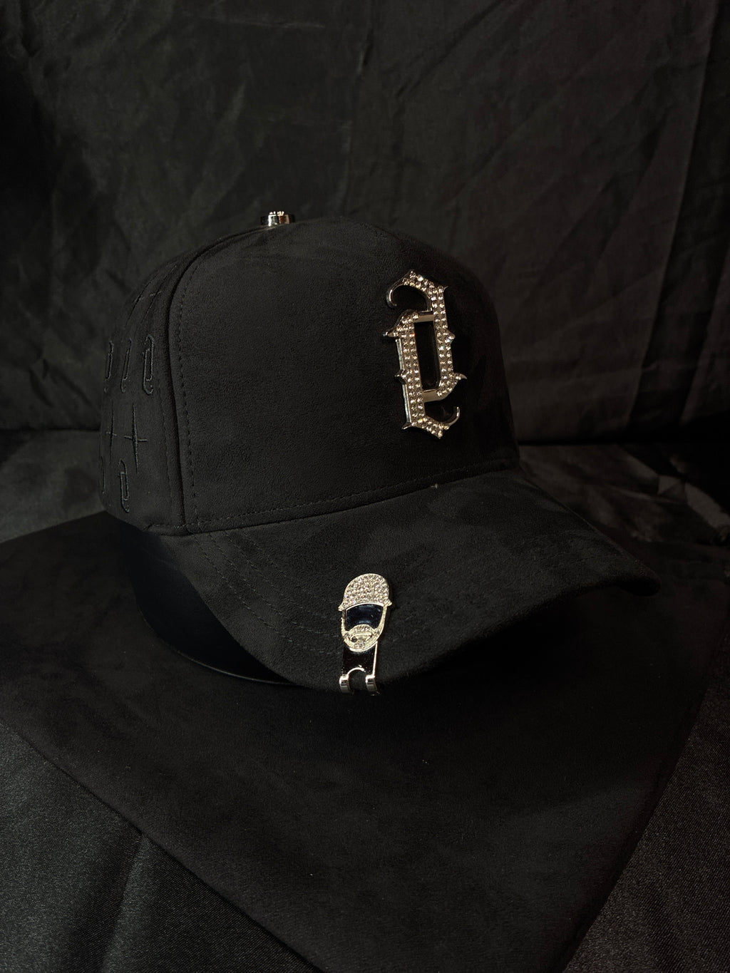 Eclipse Barbas Hats x Aleman.